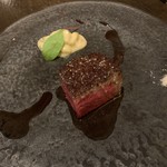 COLK  - 桜美味牛サーロインの炭火石窯焼き