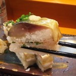 玄海鮨 - 肉厚な サバ  