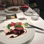 ル・ヴァンキャトル - メインの肉料理