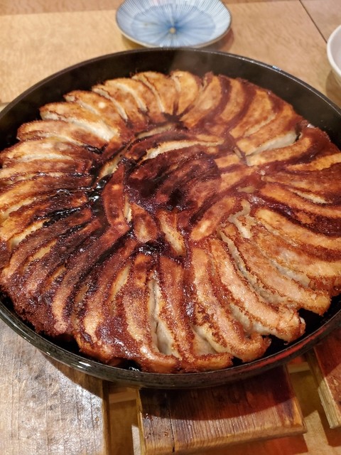 熱々の鉄鍋餃子を食べるならここ！！』by wish0512 : 鉄なべ 堺東店