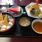 よし乃寿し - 海鮮丼と天ぷらセット 1,350円