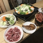 スパイス ローズ ガーデン - ジビエ料理も人気