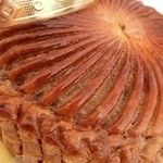 スイーツガーデン ユウジアジキ - “2012年度版 ガレット・デ・ロワ（Galette des Rois）2100円”