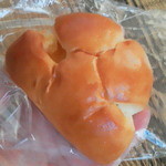 la-bas - ｸﾘｰﾑﾊﾟﾝ　１２０円