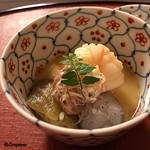 御料理 寺沢 - 伊勢海老､石川小芋､焼茄子の炊合せ