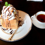 紅茶の店 ARIEL - ハニートーストと紅茶