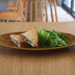 トラスパレンテ ラクア