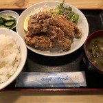Atago shokudou - 鶏の唐揚げ定食　小
