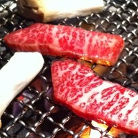 松永牧場 銀座本店 - お肉のサシがクリームチーズやオリーブオイルのような美味しさ。