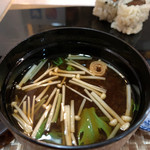 四季彩 鮨楽 - 赤出汁