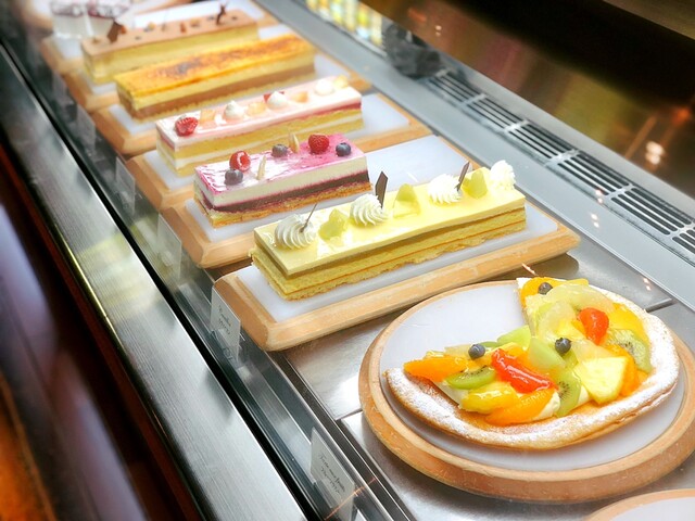 ペーストリービュッフェ 21 8 By 甘子 たねや 守山玻璃絵館 守山 和菓子 食べログ