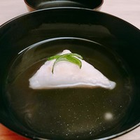 緒方 - 鱧餅、利尻昆布&羅臼昆布の出汁のお椀