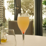 フィリップ・ミル 東京 - シャンパーニュカクテル