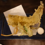 蒼凛 - 穴子天843円