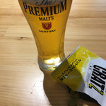 サントリー 天然水のビール工場 京都 - 1杯目 プレミアムモルツ ( ´θ｀) 枝豆クラッツ