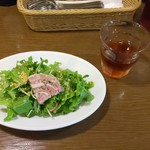 DE NIRO - 前菜のサラダ