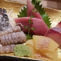 鮨 割烹 福松 三鷹店 - 刺身盛り合わせ 鮨 割烹 福松 三鷹店 - 刺身盛り合わせ