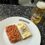 Trzesniewski - ・「カナッペ2品＆ビール(¥€4.20)」