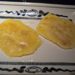 鉄板焼レストラン八景 - ラクレットチーズとメークィーンの鉄板焼き