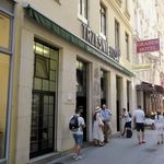 Trzesniewski - ”Trzesniewski Dorotheergasse”の外観。