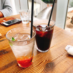seaside cafe ソラトキ - 自家製稲積梅ソーダ&アイスコーヒー