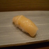 おたる政寿司 銀座 - ほたて