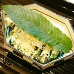 蓬左茶寮 - 鯛 湯霜造り 栗粉和え