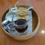 Hanakyabetsu - 蜂蜜とメープルシロップ