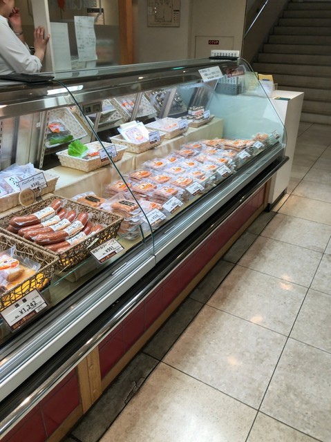 絶品ホットドッグ : 函館カール・レイモン　 丸井今井　函館店の写真