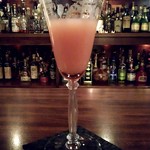 ウォータークラブ - アメリカンビューティー～大輪の薔薇～マスターが私をイメージして作ったカクテル(*ﾟ∀ﾟ)*｡_｡)*ﾟ∀ﾟ)*｡_｡)ｷｯﾊﾟﾘ