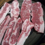 炭火焼肉 三千里 - リブカルビ　４５０円