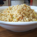 中国料理 九龍居 - １Kgチャーハンのお皿がデカイわ、深いわ……