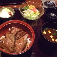 赤坂 津つ井 総本店 - 