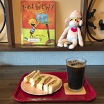 すまいる・VIVIFY - パンは隣で買ったカツサンドです