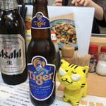 Tachinomi Dokoro Shin Tamon Shuzou - シンガポールタイガービール500円