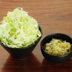 Cabbage / Assorted green onions