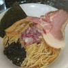 ラーメン 赤青 ムラサキ