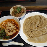 自家製うどん うどきち - 赤肉汁うどん並（ハイブリッド麺に変更）+ミニもつ丼