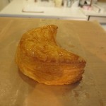 114663396 - クロワッサン