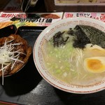 ラーメン・豚丼専門 拾丁目食堂 - 旨塩ラーメン大盛りミニ豚丼セット