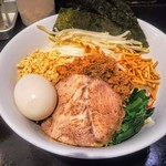 ほうきぼし+ - 特製汁なし担担麺！花山椒が香る。焼く前のもんじゃ焼きみたい。