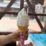 Michi No Eki Shimogou - ジャージー牛ミルク ソフトクリーム…300円(税込)