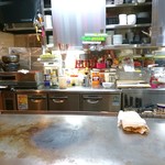 鉄板 お好み焼き セイヤン - 内観