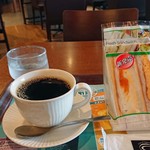 カフェ・ド・クリエ JR尼崎駅前店 - 新発売３種の卵サンド