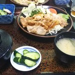 やまと食堂 - しょうが焼き定食