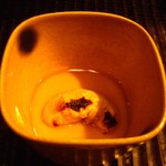 銀座 水野 - とらふぐ白子焼き茶碗蒸し載せ