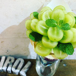 クレープリー チロル - 三枝さんのピュアシャインマスカット¥1800