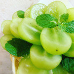 クレープリー チロル - 三枝さんのピュアシャインマスカット¥1800