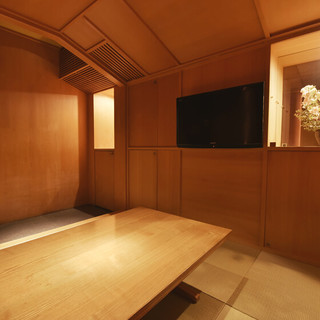 4F-F6 4th floor Tatami private room ~4 people Room fee ¥5,000-