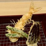 Tempura Yasuda - エビ、いんげん、なす